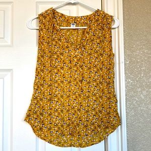Old Navy V Neck Yellow Floral Blouse